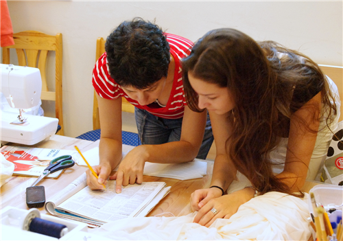 קורס תדמיתנות מעשית א'.  פיתוח חצאיות - הסדנא בכיכר